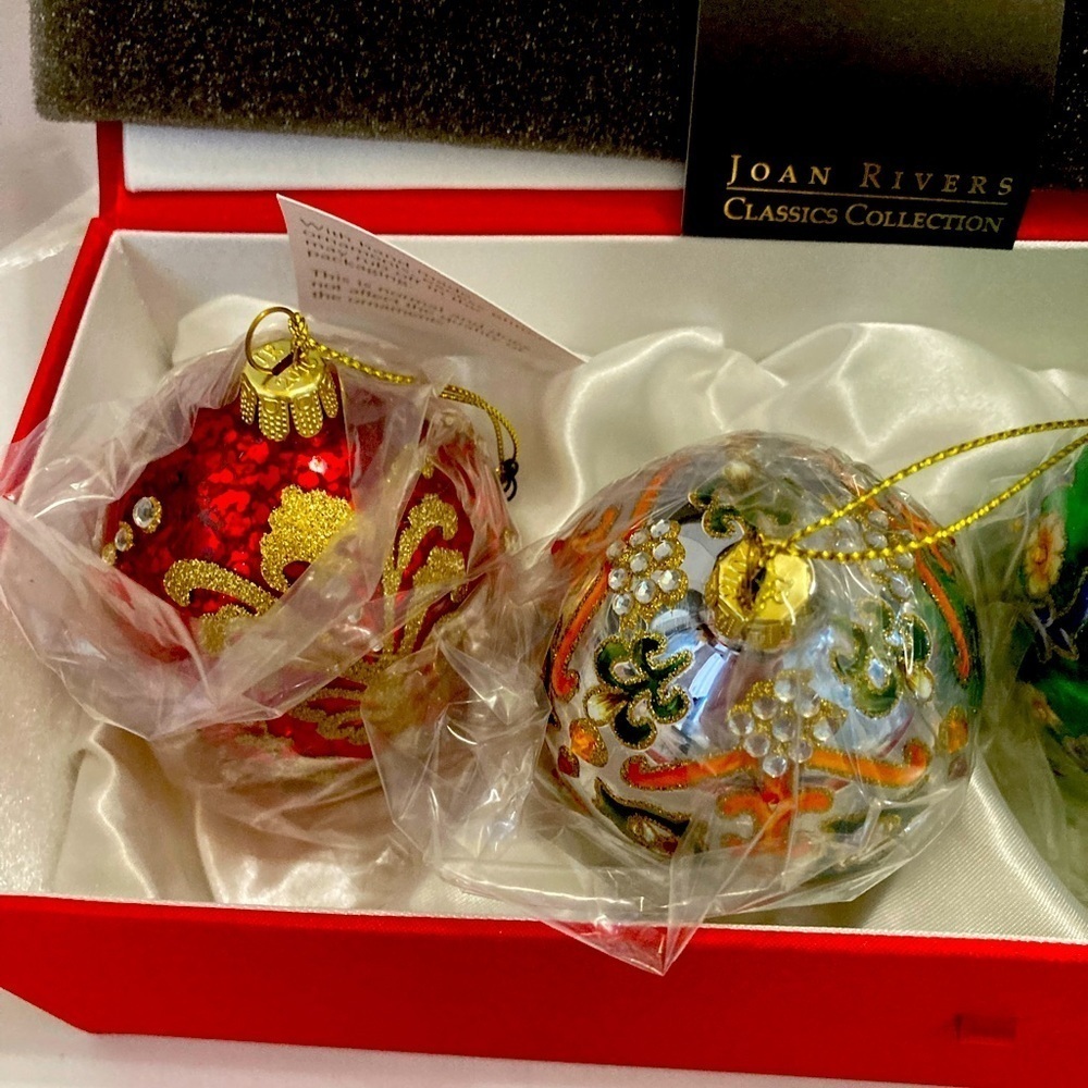 Joan Rivers Russian Egg Collection​​ - Picture 7 of 14
